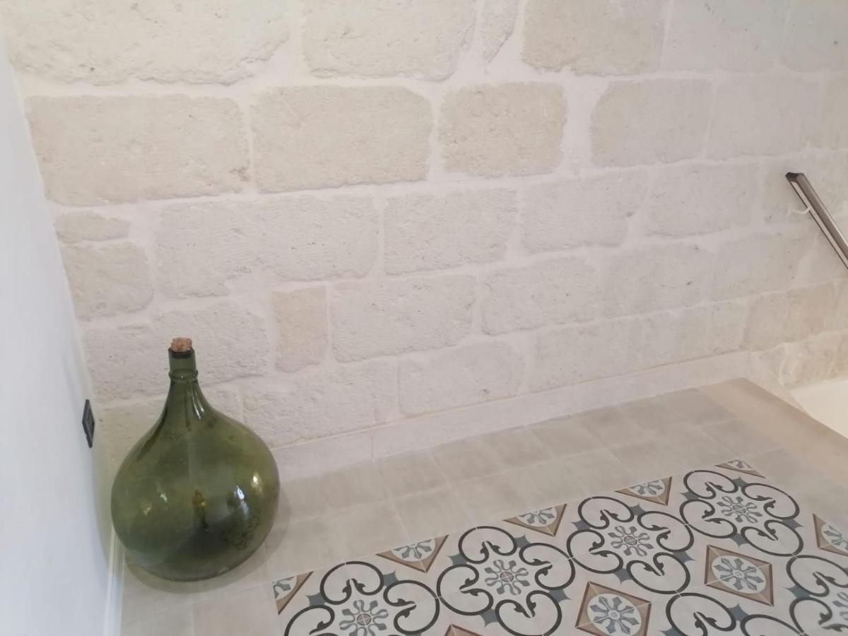 Le Scale Di Pietra Bed & Breakfast Conversano Eksteriør bilde