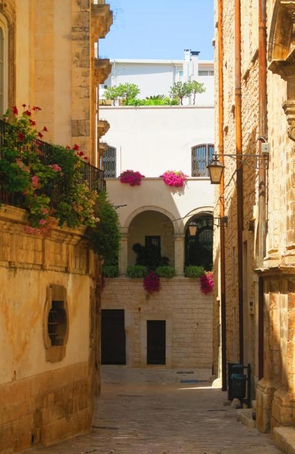 Le Scale Di Pietra Bed & Breakfast Conversano Eksteriør bilde