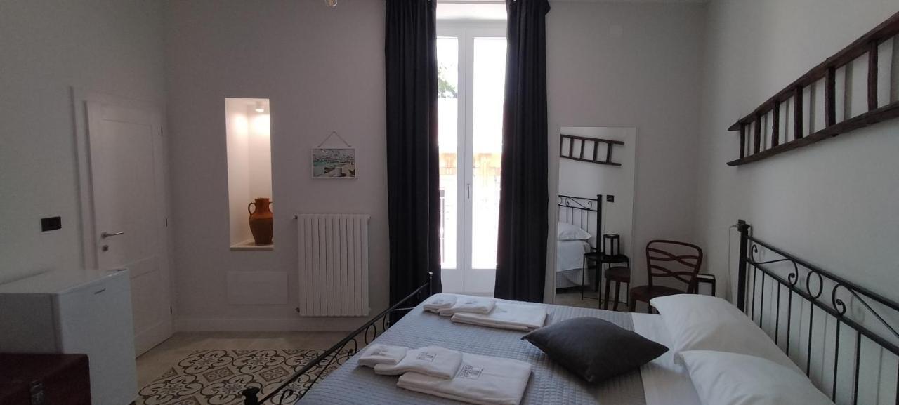 Le Scale Di Pietra Bed & Breakfast Conversano Eksteriør bilde